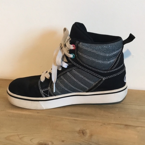 Heelys uptown lace up metallic sneakers shoes youth size 4 - Picture 3 of 10